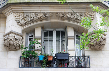 Poster - Old French house with traditional balconie and window. Paris.