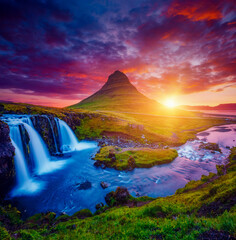 Wall Mural - Fantastic evening with Kirkjufell volcano. Location Kirkjufellsfoss waterfall, Iceland, Europe.