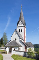 Wall Mural - Die Pfarrkirche von Keutschach / Kärnten / Österreich