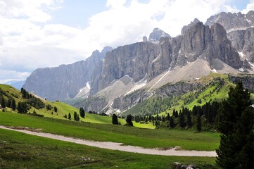 Wall Mural - Unterwegs in den Dolomiten-Grödnertal