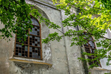 Zhovkva, Ukraine - 25.05.2021: The Ruins Of Zvovkva Synagogue.