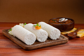 White rice puttu with chana masala curry