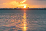 Fototapeta Do pokoju - sunset reflected in sea water