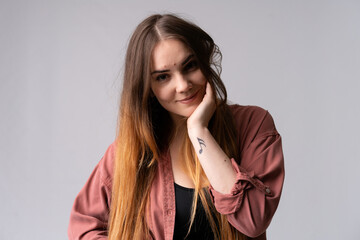 Young caucasian woman posing in studio