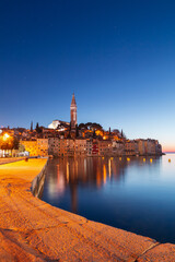 Wall Mural - Cozy and quiet town of Rovinj with beautiful colorful houses on the Istrian peninsula, Adriatic sea at sunset