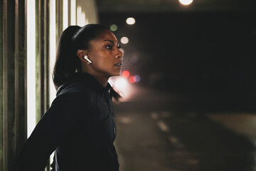 Young woman ready for a night run