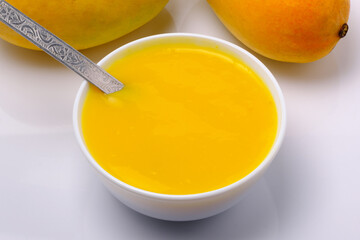 Wall Mural - Mango juice or shake in bowl