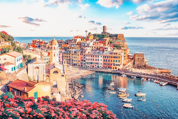 Wall Mural - Vernazza village in Cinque Terre national park at sunset, Italy