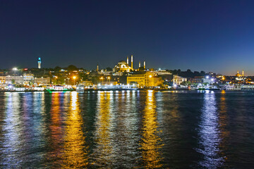 Wall Mural - Sunset view of Golden Horn in city of Istanbul, Turkey