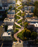 Fototapeta Miasto - Lombard Street From Drone