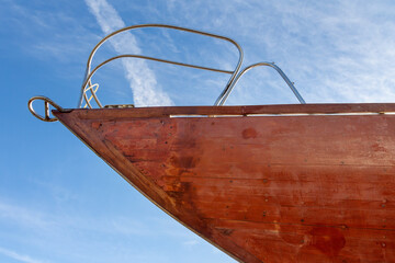 Mahogany yacht bow after varnishing