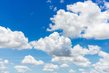 beautiful blue sky and white fluffy cloud horizon outdoor for background.