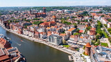 Fototapeta Niebo - Gdańsk, widok na stare miasto, Motławę i kładkę