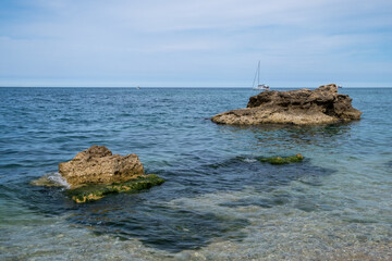 sea and rocks