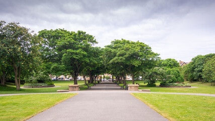 Canvas Print - Public Park 