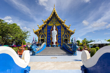 Wat Rong Sua Ten temple