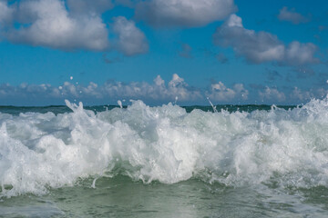 Wall Mural - Wave Comes Crashing In