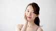 © taka - 女性　スキンケアイメージ