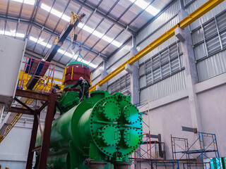 Condenser tank was lifting in power plant during construction.