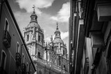Fototapeta Miasto - La Clerecia Church in Salamanca