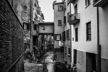 Wall Mural - Secret canal in Bologna