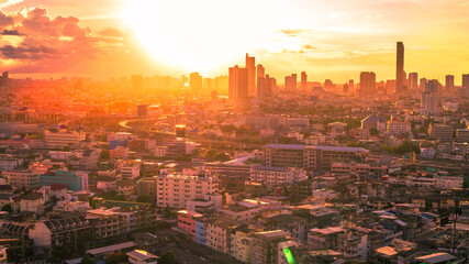 panoramic high-angle evening background of the city view,with natural beauty and blurred sunsets in the evening and the wind blowing all the time,showing the distribution of city center accommodation