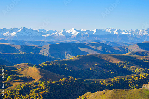 Fototapeta Kaukaz  poczatek-jesieni-w-gorach-kaukazu-zachodniego