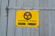 © TomRoarMadland - Adgang forbudt, Radiofrekvent stråling // No trespassing, radiofrequenzy radiation