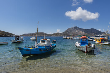 Wall Mural - View of the port on the Greek island of Fournoi in the North Aegean