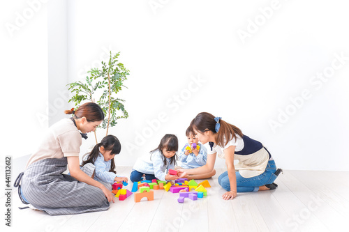 アドビストックのデザイン かべいろ Com おしゃれ壁紙リフォーム貼り替え インクジェット壁紙のかべいろ Com