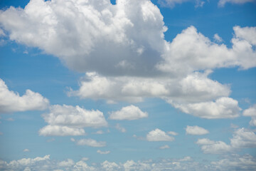 beautiful blue sky and white fluffy cloud horizon outdoor for background.