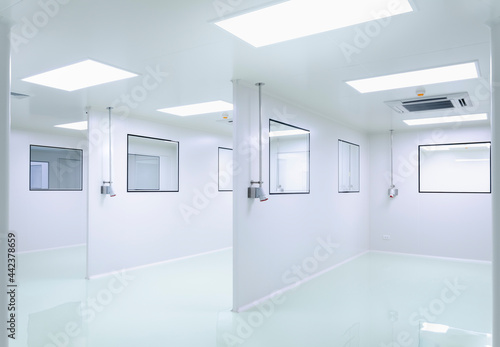 Clean room in manufacturing pharmaceutical plant, Green epoxy system flooring, Sandwich Panel, and double glass window, air conditioning system
