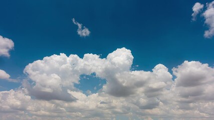 Wall Mural - 4k time lapse beautiful blue sky with clouds
