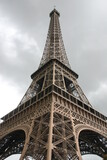 Fototapeta Paryż - The Eiffel Tower Looking Up
