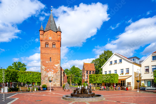 Marktplatz, Sankt Petri Kir...