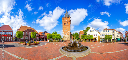 Marktplatz, Sankt Petri Kir...