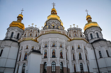 Wall Mural - Orthodox christian Dormition Church with golden cupolas in Kiev Pechersk Lavra Monastery, Kyiv, Ukraine