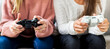 © Rawpixel.com - Women playing video game together