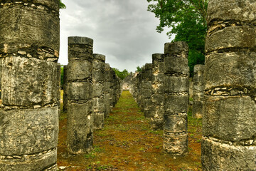 Canvas Print - Temple of the Warriors - Chichen Itza