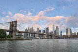 Fototapeta  - Panoramic view of Brooklyn bridge and Manhattan skyline in NYC