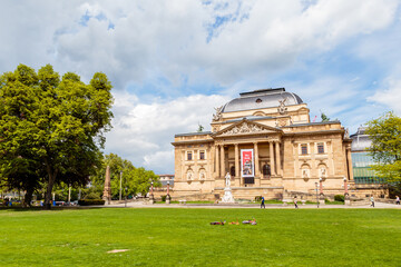 Sticker - Hessisches Staatstheater Wiesbaden, Ansicht aus dem Warmen Damm. 14.05.2017.