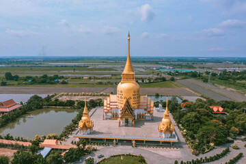 Wat Phrong Akat in Chachoengsao in Thailand