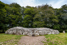 UK, Scotland, Inverness, Clava Cairn With Trees Behind