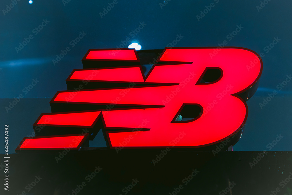 new balanceのディスプレイ 看板 ニューバランス‼️ ディスプレイ看板‼️ 店頭用‼️非売品‼️