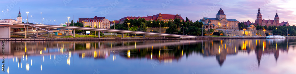 Szczecin. City embankment in the historical part of the city at dawn. - obrazy, fototapety, plakaty 