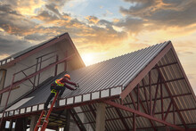 Roofer Construction Worker Install New Roof,Roofing Tools