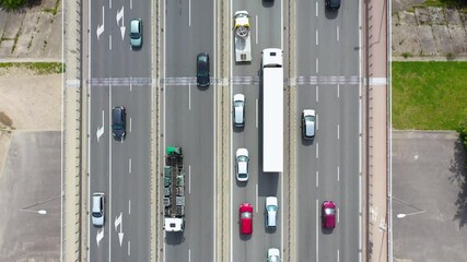 Canvas Print - 4k footage of Traffic on General Stefan Grot Rowecki Bridge over the Vistula River in Warsaw, Poland