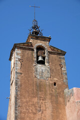 Wall Mural - Kirche in Roussillon, Provence