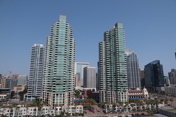 Cityscape of San Diego Showing the Metro Train and Staion Arriving 