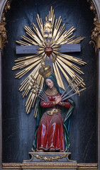 Papier Peint - VIENNA, AUSTIRA - JUNI 17, 2021: The Virgin Mary of seven sorrow carved statue in baroque church Alserkirche.